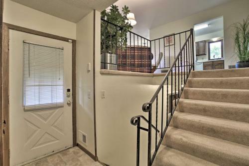 Minneapolis Home W/ Deck - 11 Mi. To Downtown