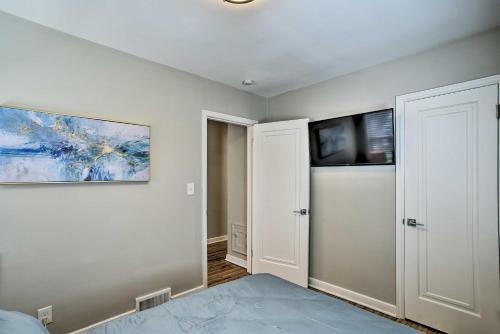 Cozy Home Wifi, Parking, 5 Mi To Dtwn Mpls!