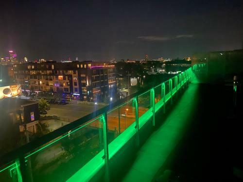 Apartamento Beautiful Top Floor Penthouse With City Views