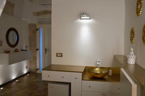 Hostal Gold White Exclusive House