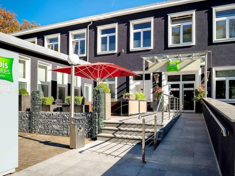 Sleepinroomz Boutique Hotel