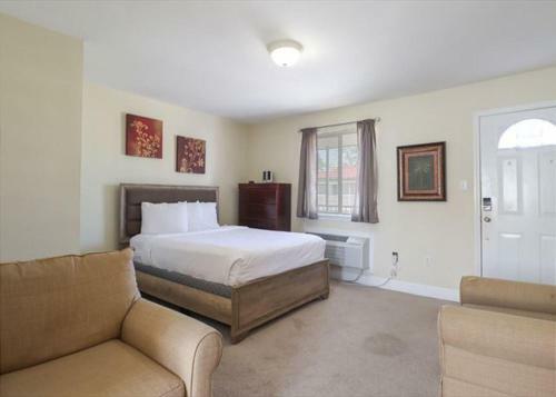 Oak Shores Studio 36 By Biloxi Beach Resort Rentals