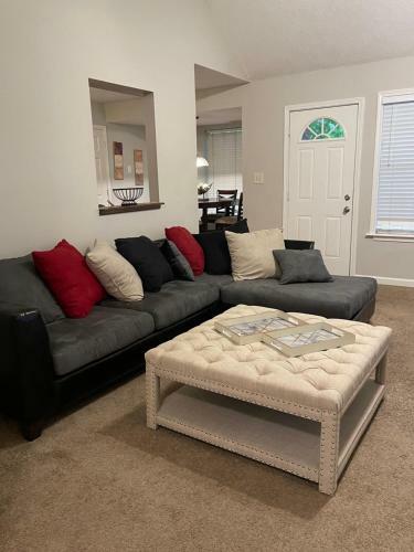 Cozy 3br 2ba House