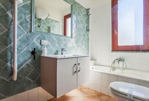 Hostal Nora Guesthouse Rooms And Villas
