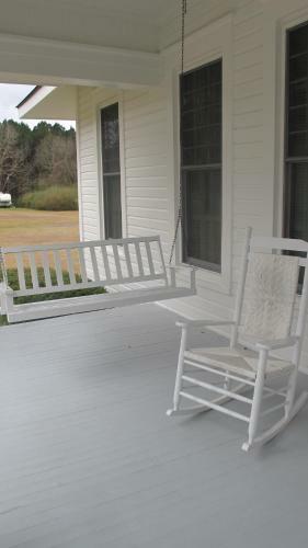 Mimi's Elegant Country Home