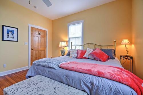 Apartamento Charming Berger Apt On 42-acre Farm With Pool Access