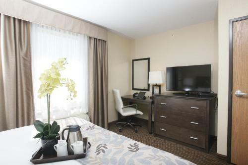 Hotel Pomeroy Inn & Suites At Olds College