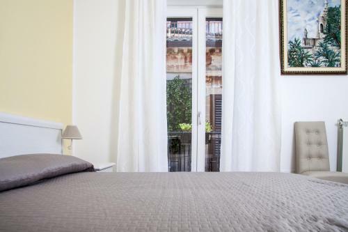 Bed & Breakfast Bframe Cornice Barocca