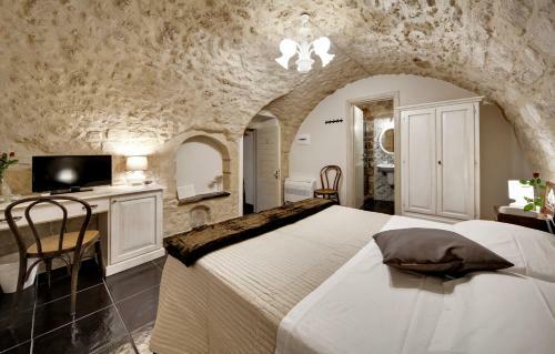 Hostal Sabbinirica