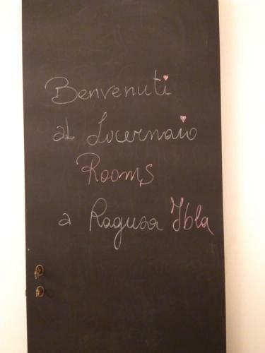 Hostal Lucernaio Rooms