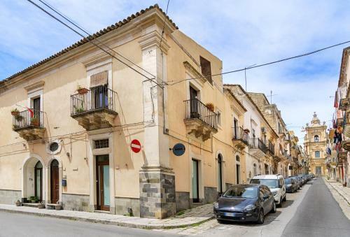 Mario Leggio 83, Come A Casa