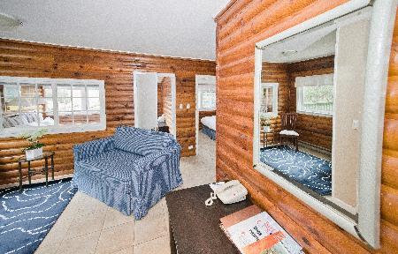 Hotel Rockwater Secret Cove Resort