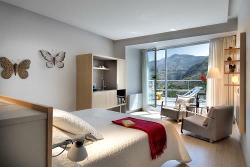 Hotel La Almunia Del Valle