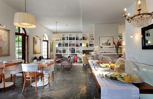 Hotel La Almunia Del Valle