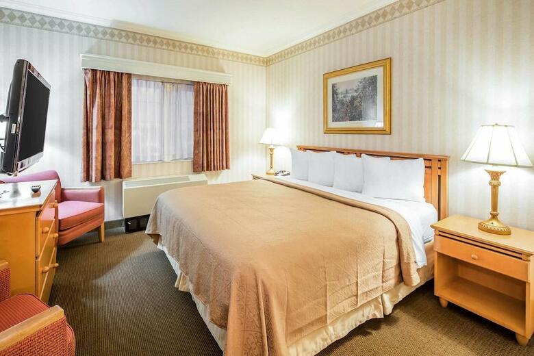Hotel Quality Suites Historic Downtown