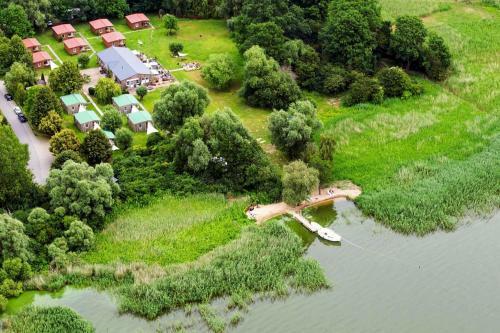 Holiday Home On The Backwaters, L�tow