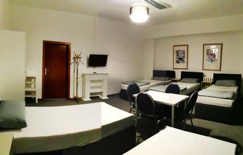 Hostal Pension - A2 Rothensee / Magdeburg