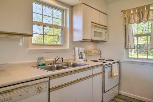 Apartamento Comfy Branson Escape In Holiday Hills Resort!