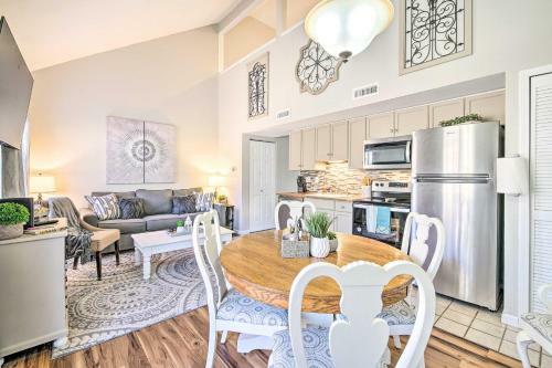 Apartamento Charming Condo With Deck, 4 Mi To Branson Strip
