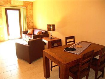 Apartamento L'arcada De Fares