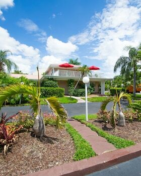 Hotel Tropical Beach Resorts - Sarasota