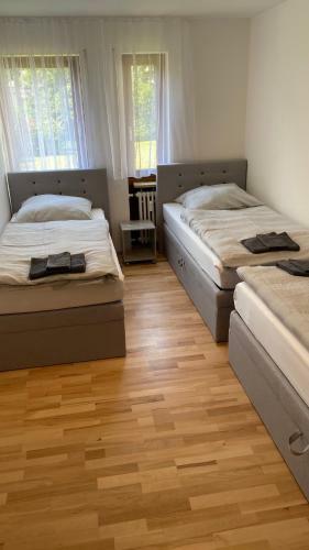Apartamento Outlet Holiday Home