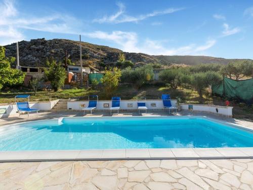 Villa Attractive Apartment In Realmonte With Shared Swimming Pool