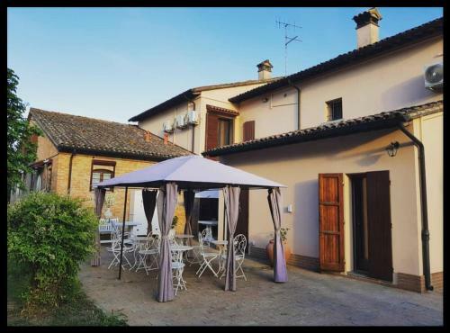 Posada B&B Tenuta Madiba