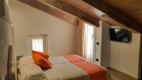 Hostal Duomo Attic (rooms)