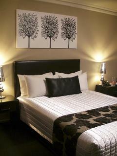Best Western Plus Ambassador On Ruthven Motor Inn