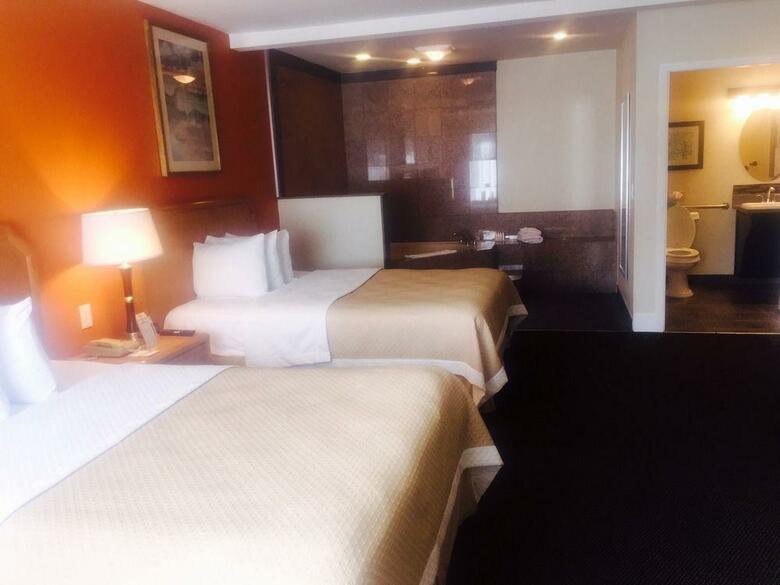 Hotel Downtown Monterey Days Inn