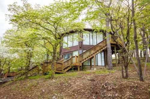 Unit 13-treetop 2 Bedroom Villa