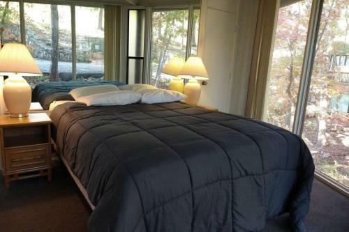 Unit 20 - Treetop 2 Bedroom Villa