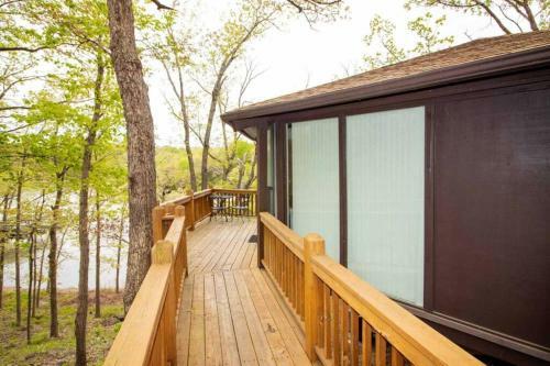 Unit 7 - 2 Bedroom Treetop Villa
