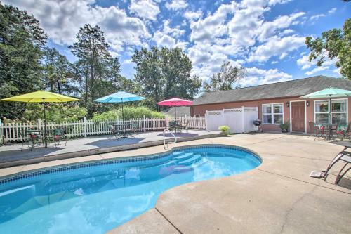 Turtle Rock - Ironton Cabin With Furnished Patio!