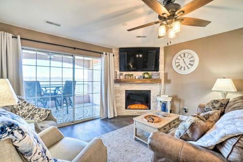 Apartamento Hollister Condo With Table Rock Lake On-site!
