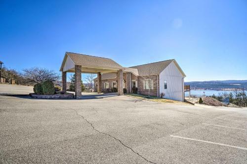 Apartamento Hollister Condo With Table Rock Lake On-site!