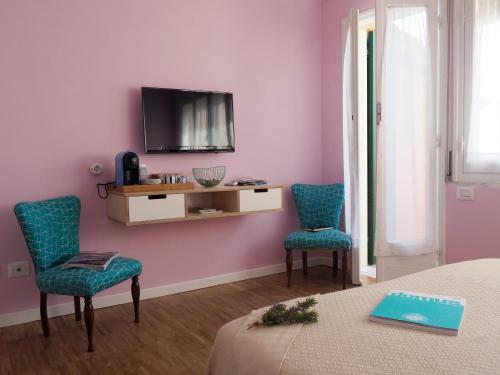Hostal Ai Pesci Room Rental