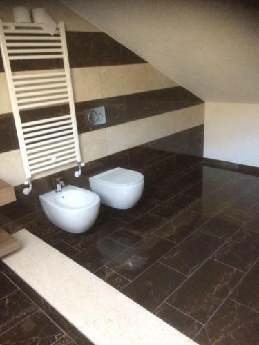 Hostal - Mansarda - Roof Room - 6''piano - 6th Floor