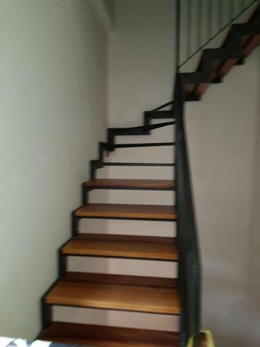 Hostal - Mansarda - Roof Room - 6''piano - 6th Floor