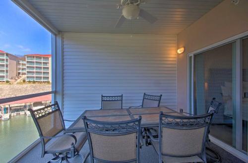 Apartamento Lakefront Escape With Dock, Slip And Pool Access!
