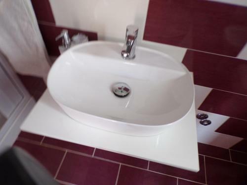 Hostal Nuova Aurora Rent Rooms