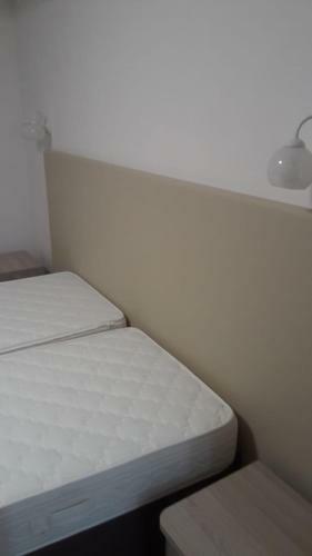 Hostal Nuova Aurora Rent Rooms