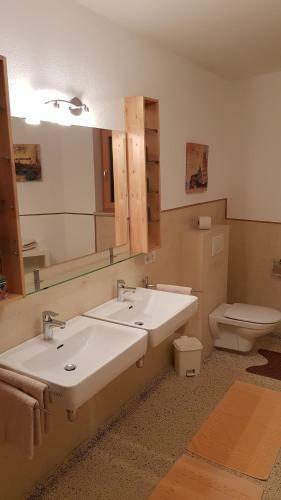 Apartamento Ferienwohnungen Neuhaushof