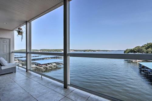 Apartamento Lakefront Lands End Getaway With Resort Perks!