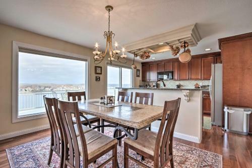Osage Beach Family Home With Deck Lake Views!
