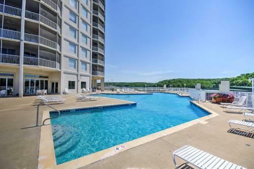 Apartamento Updated Lakefront Condo And Patio And Pool Access