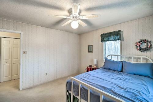 40-acre Poplar Bluff Nature Lovers Paradise!