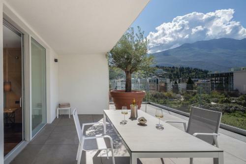 Aris Apartments & Sky Pool - Tonellihotels