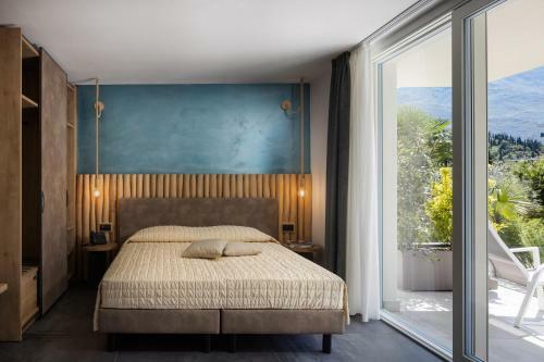 Aris Apartments & Sky Pool - Tonellihotels